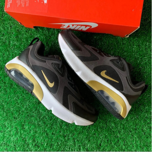 Nike Air Max 200 - Picture 2 of 9